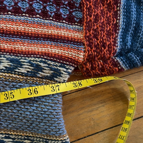 EUC Urban Decay Blue and Cream Knit Sweater - Picture 13 of 13